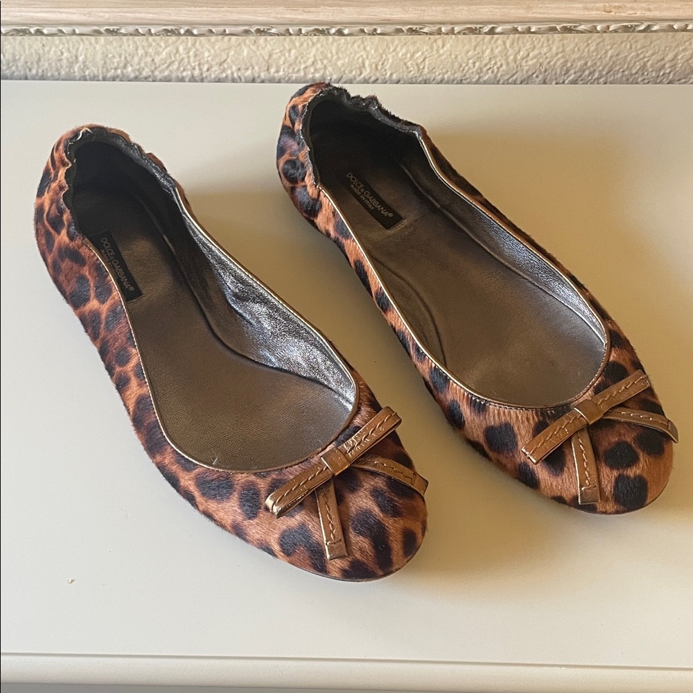 Dolce & Gabbana Leopard Print Pony Hair Ballet Flats size 40